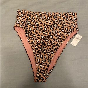 Cheetah Aerie high waisted bottoms